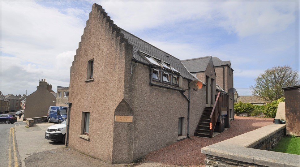 The Gable-End, Auld Smokehouse, East Road, Kirkwall, KW15 1HZ