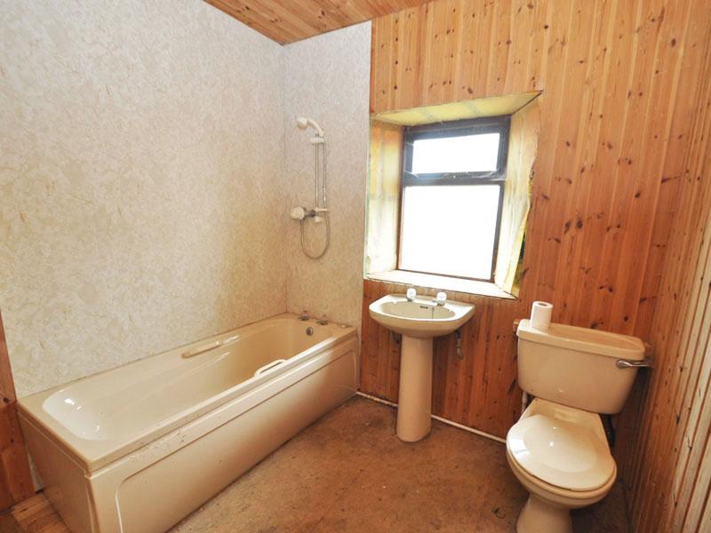 Kebro Farmhouse - Bathroom 2
