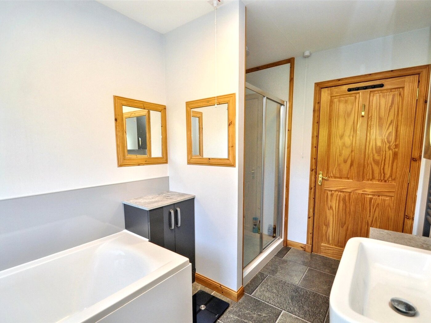 Bathroom (2)