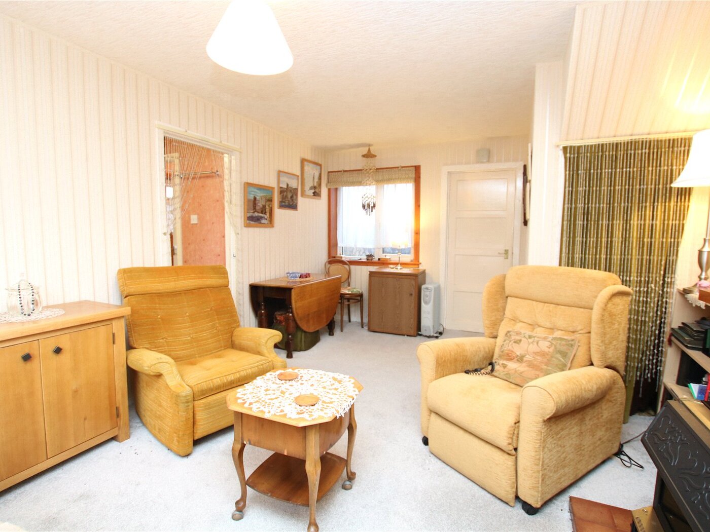 Living Room (2)