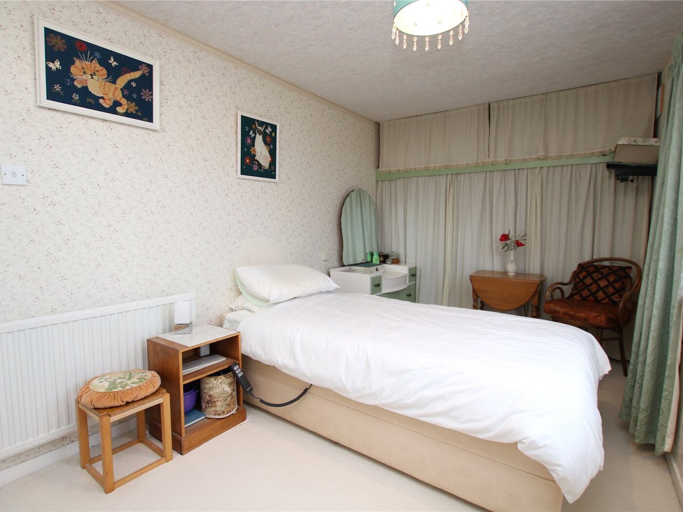 Bedroom 1 (1)