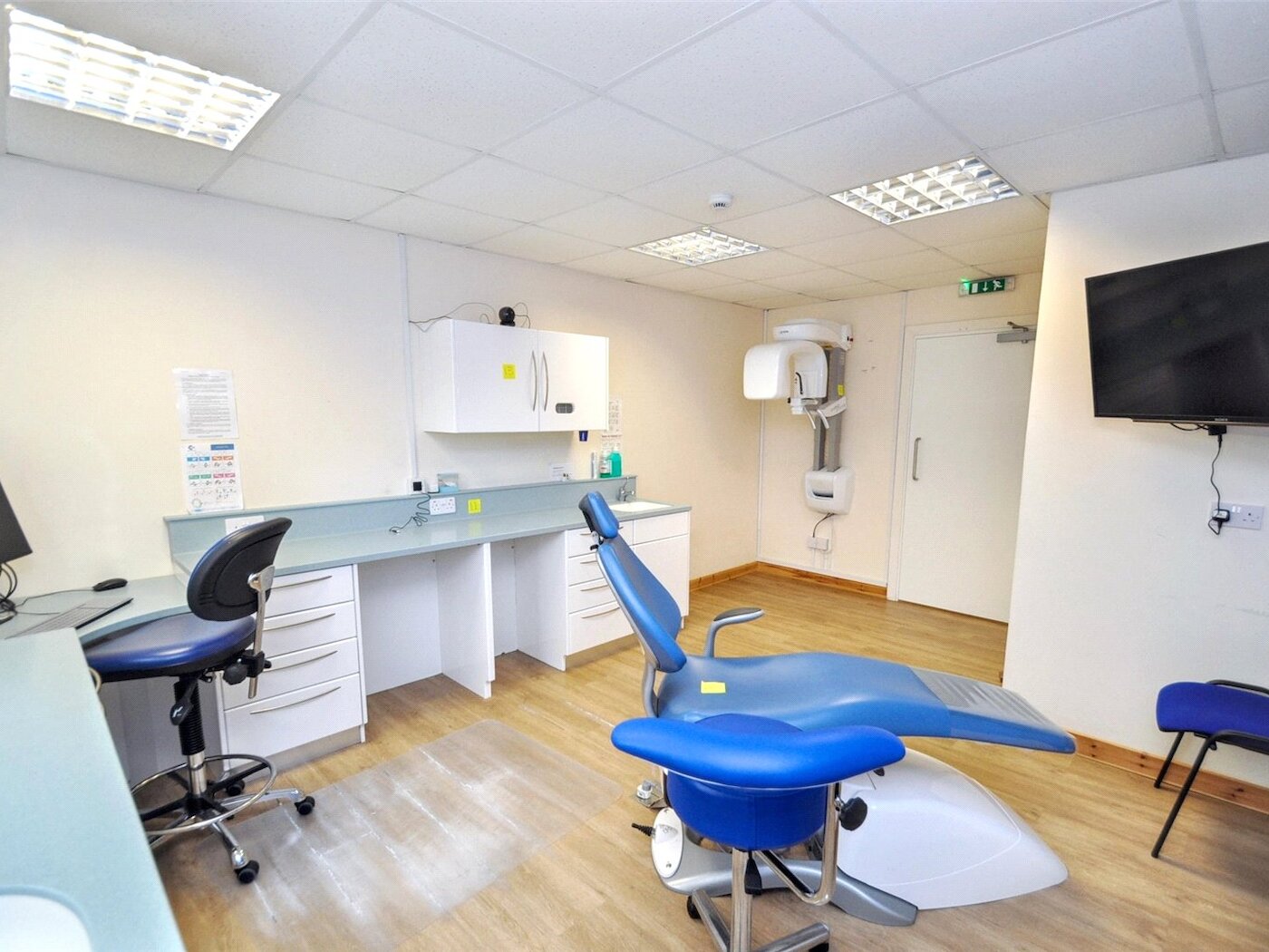 Office 1