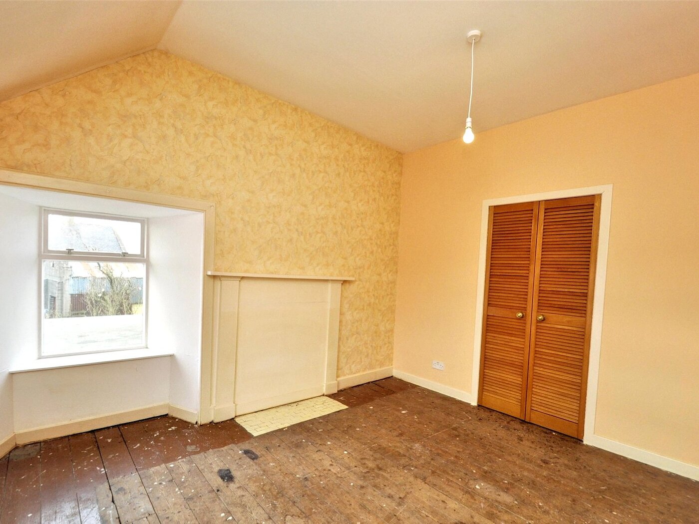 Bedroom 2 (1)