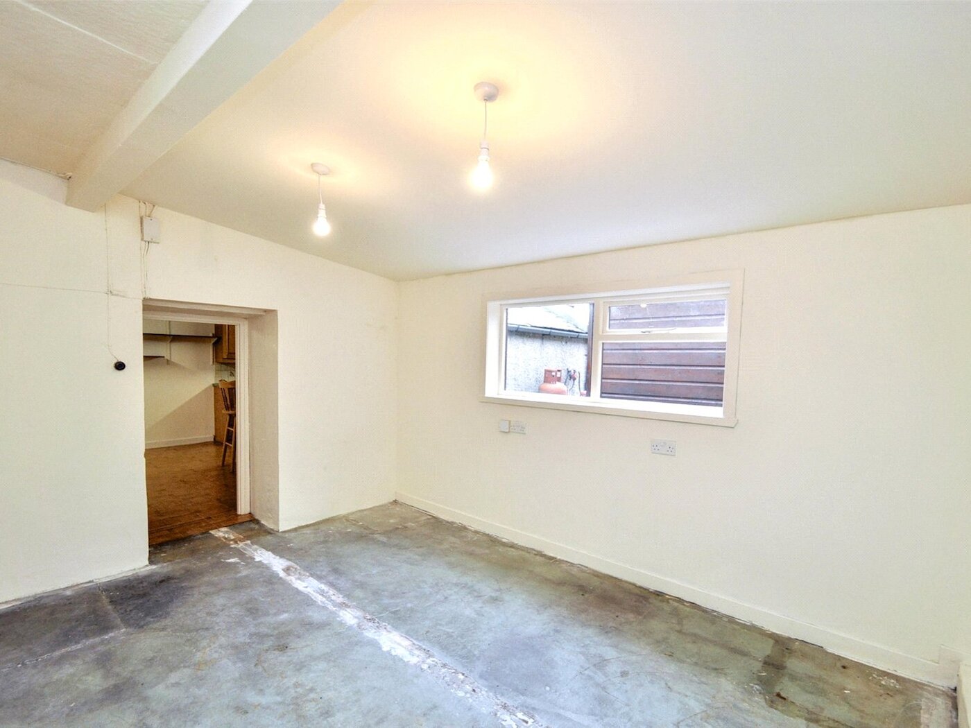 Family Room (1)