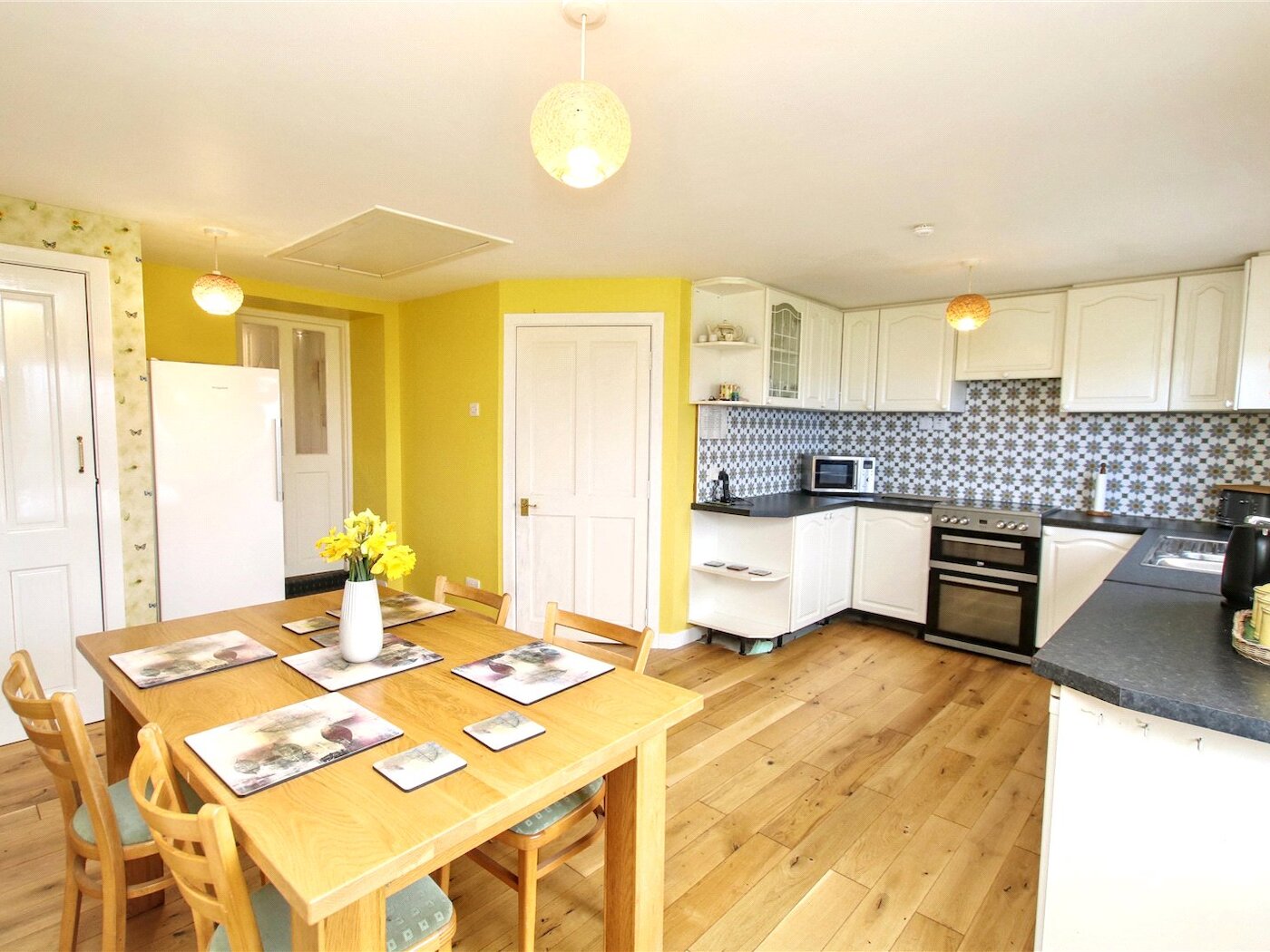 Kitchen Diner