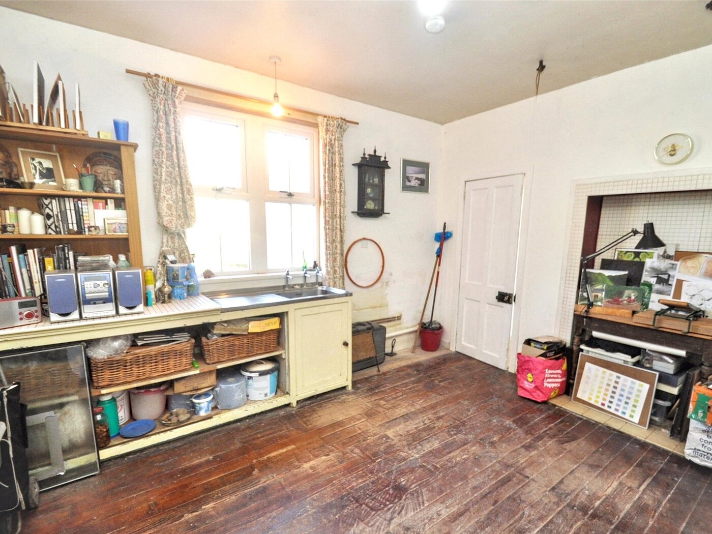 Studio Room