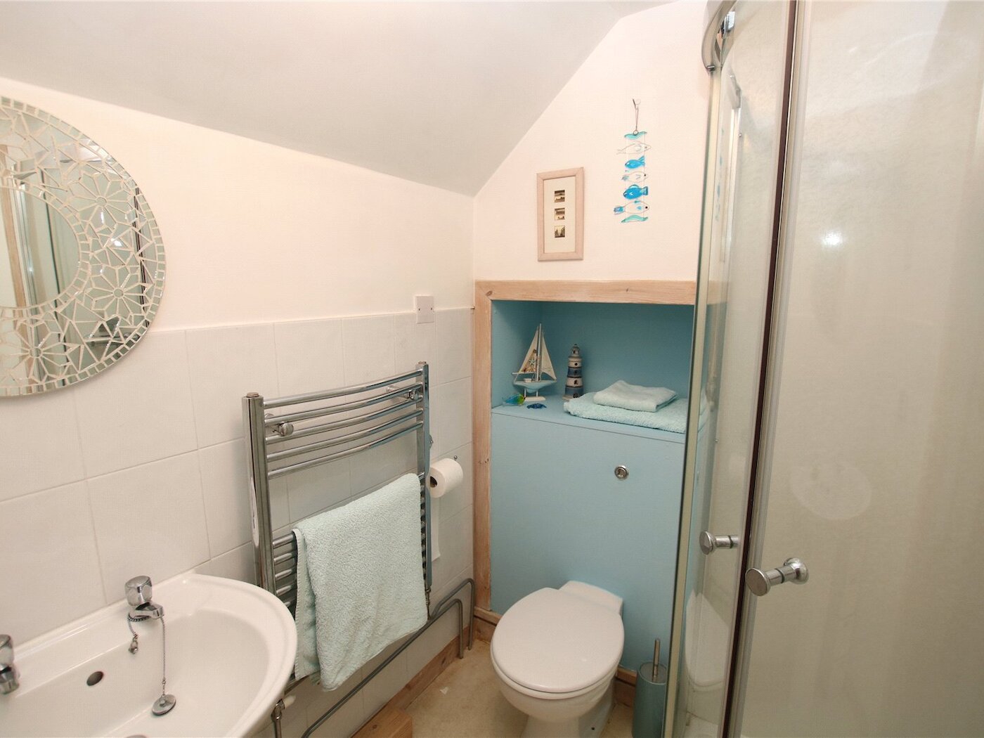 Ensuite Bedroom 1