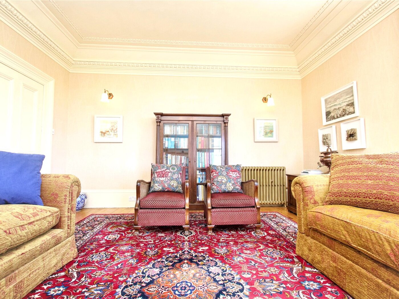 Drawing Room/Bed 4