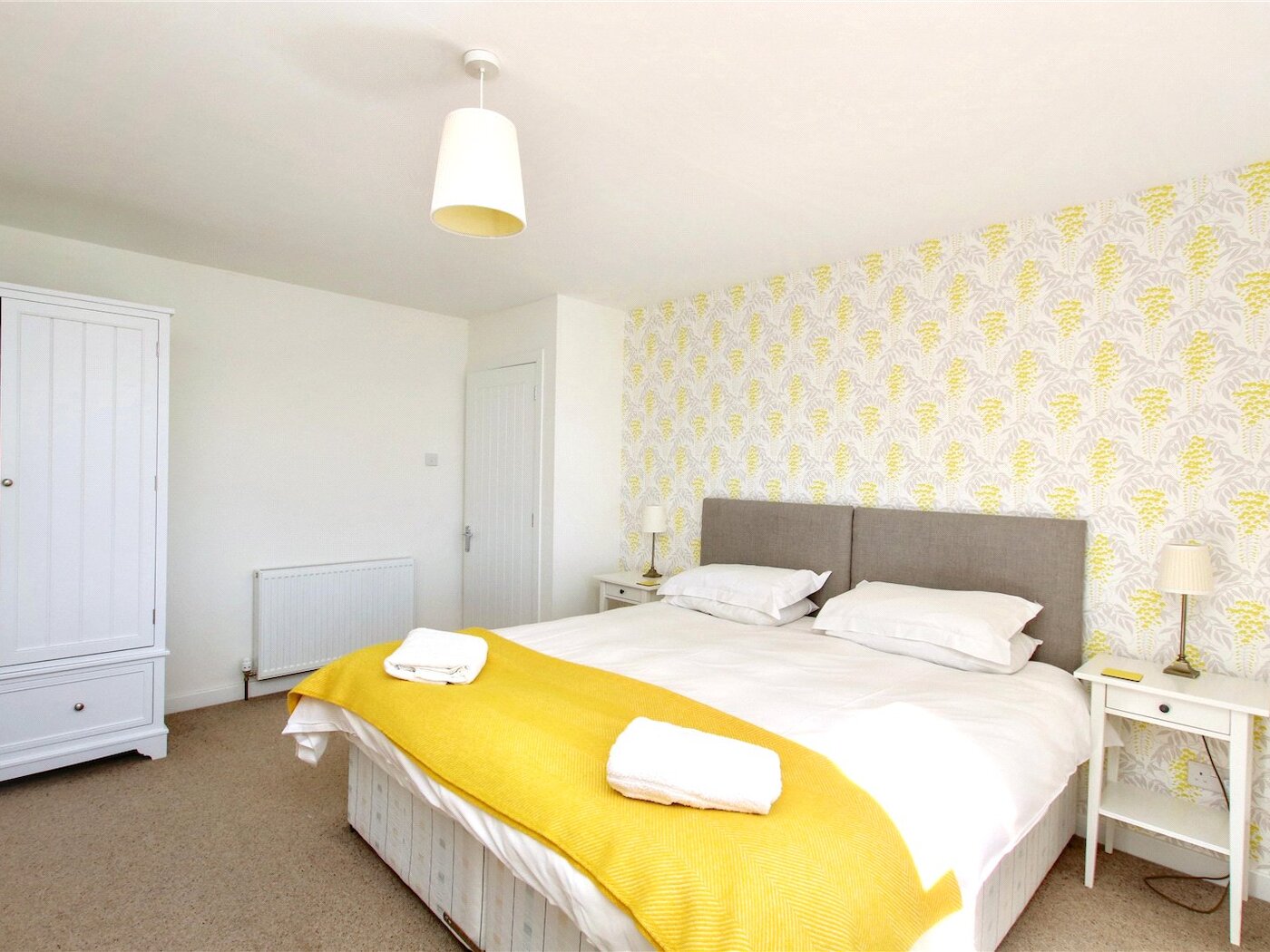 Garden Cott Bed 1
