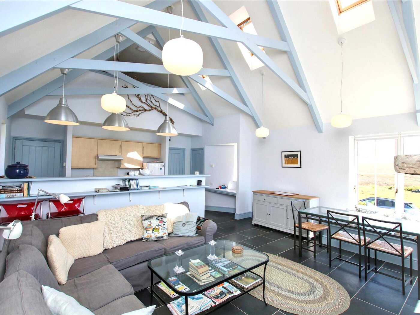 Living/Dining Room