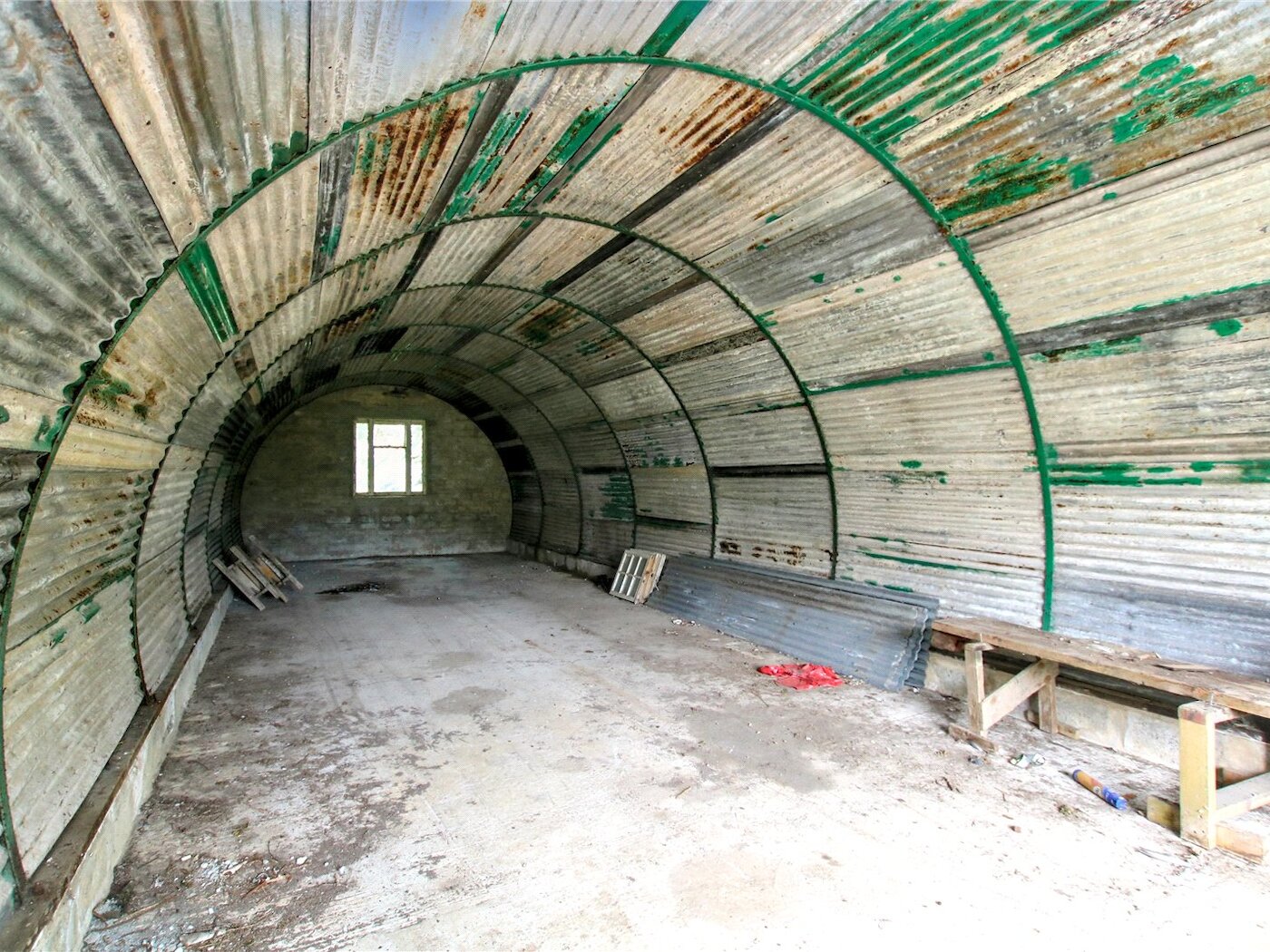 Nissan Hut