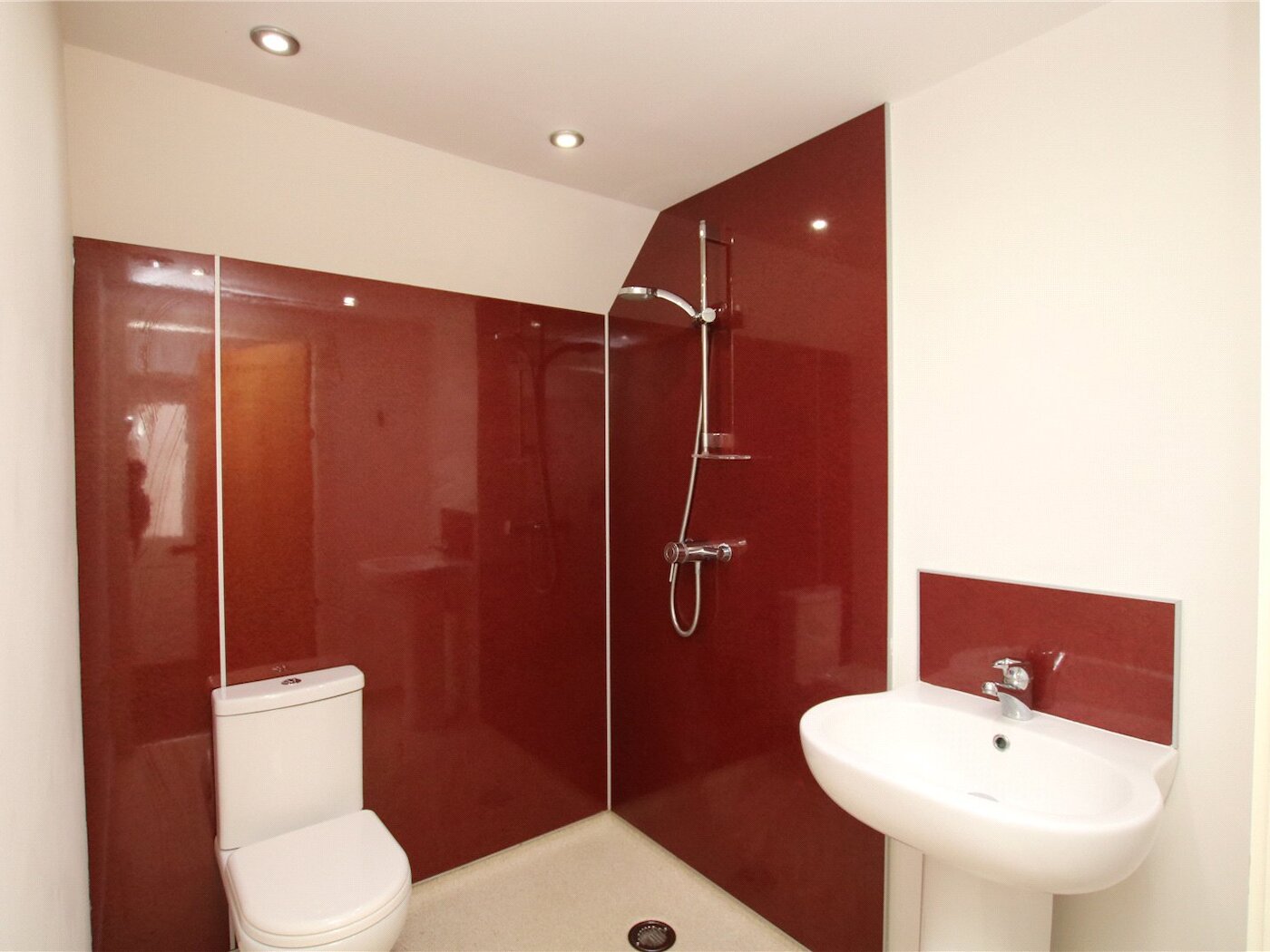 Gf Shower Room