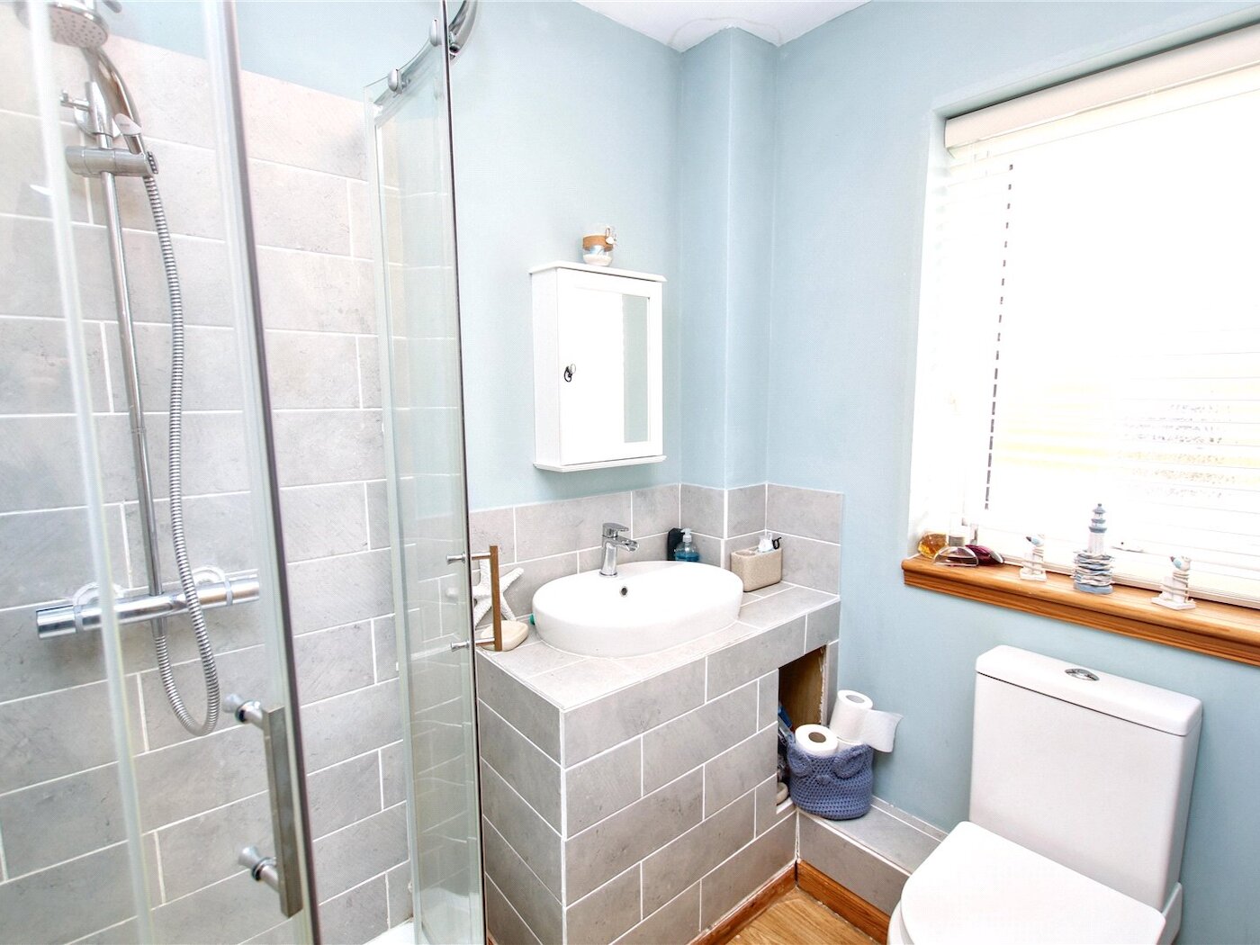 Ensuite