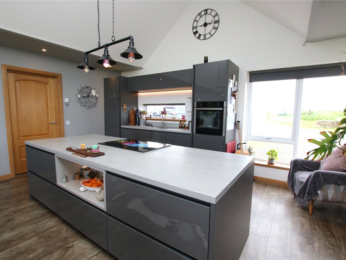 Kitchen/Din/Living