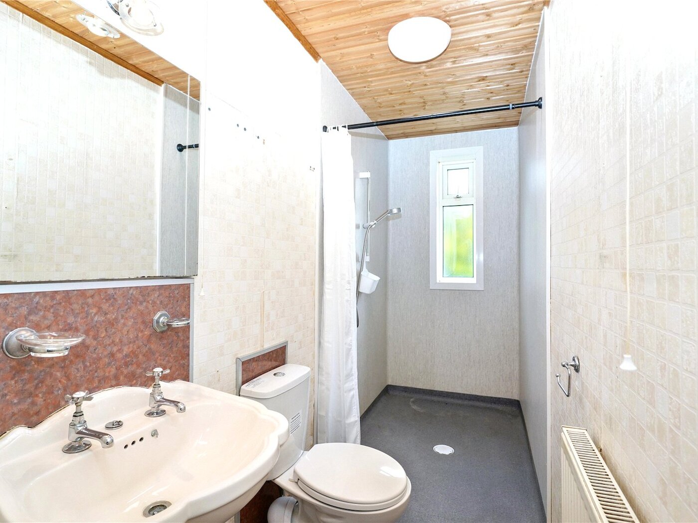 R.C Shower Room